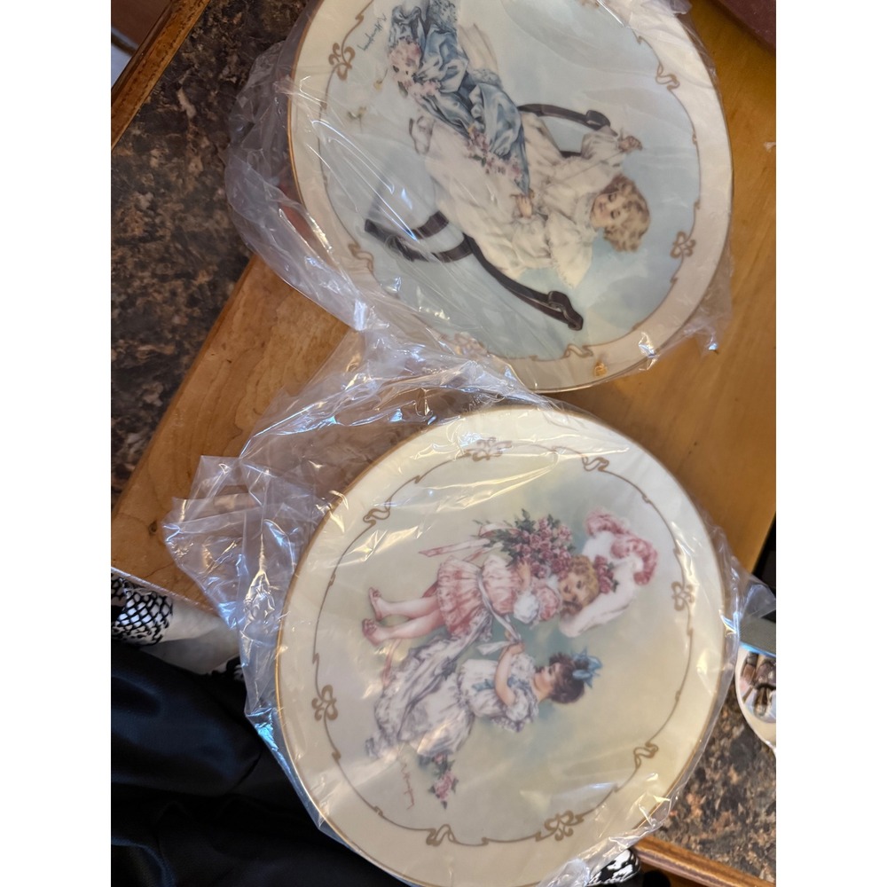 Maud Humphrey Bogart Little Ladies‎ Plate Collection